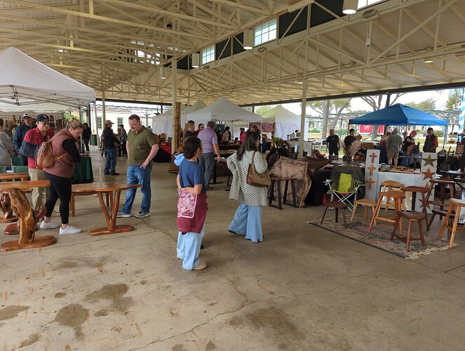 1764441056116366630353846622281