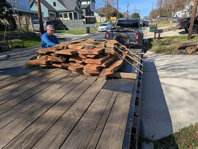 PXL_20251231_194558175