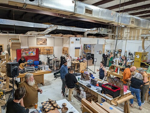 PXL_20241116_223749321